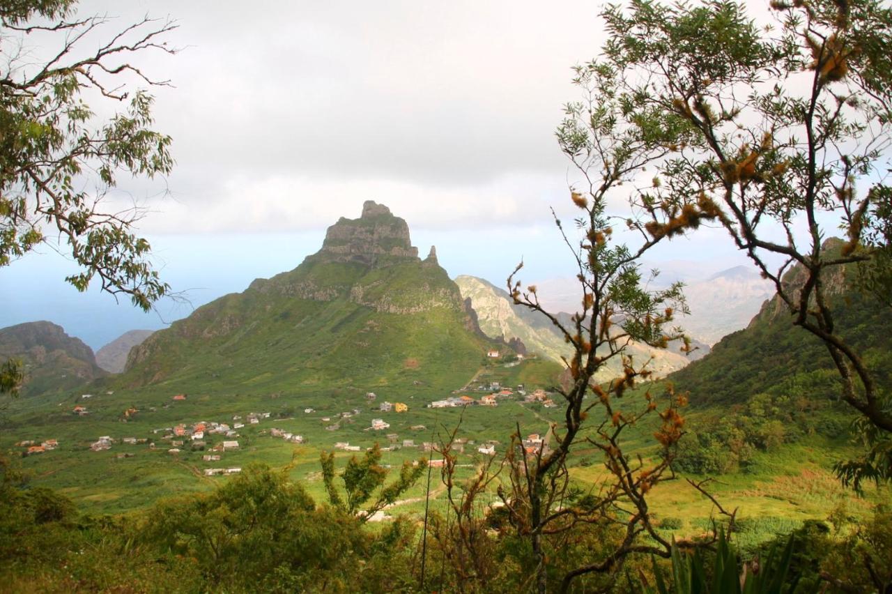 Tarrafal  Farinha De Pau - Eco B&B المظهر الخارجي الصورة